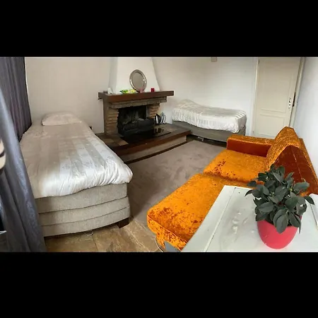 Private In The Centre Of Homestay