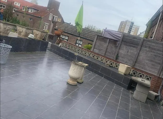 Private In The Centre Of