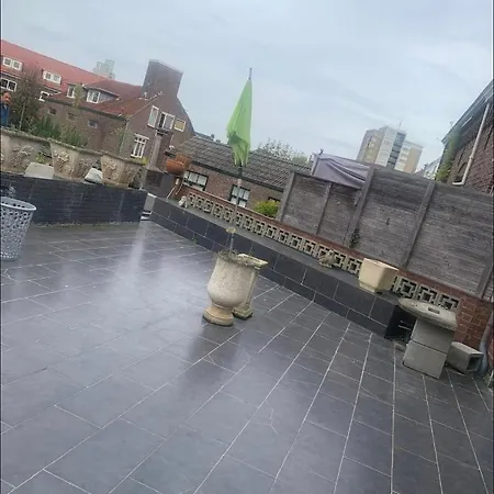 Private In The Centre Of